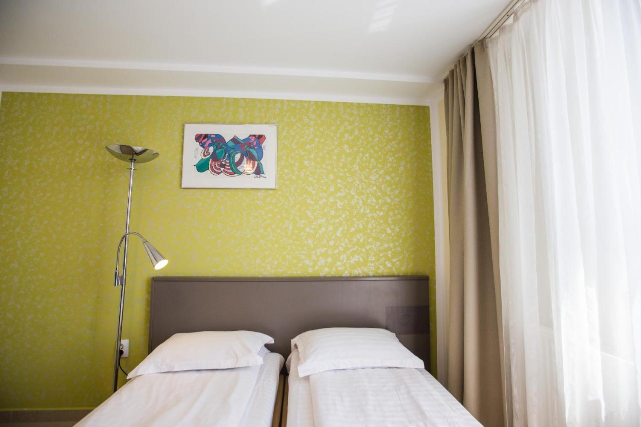 Hotel Seneca บายามาเร ภายนอก รูปภาพ