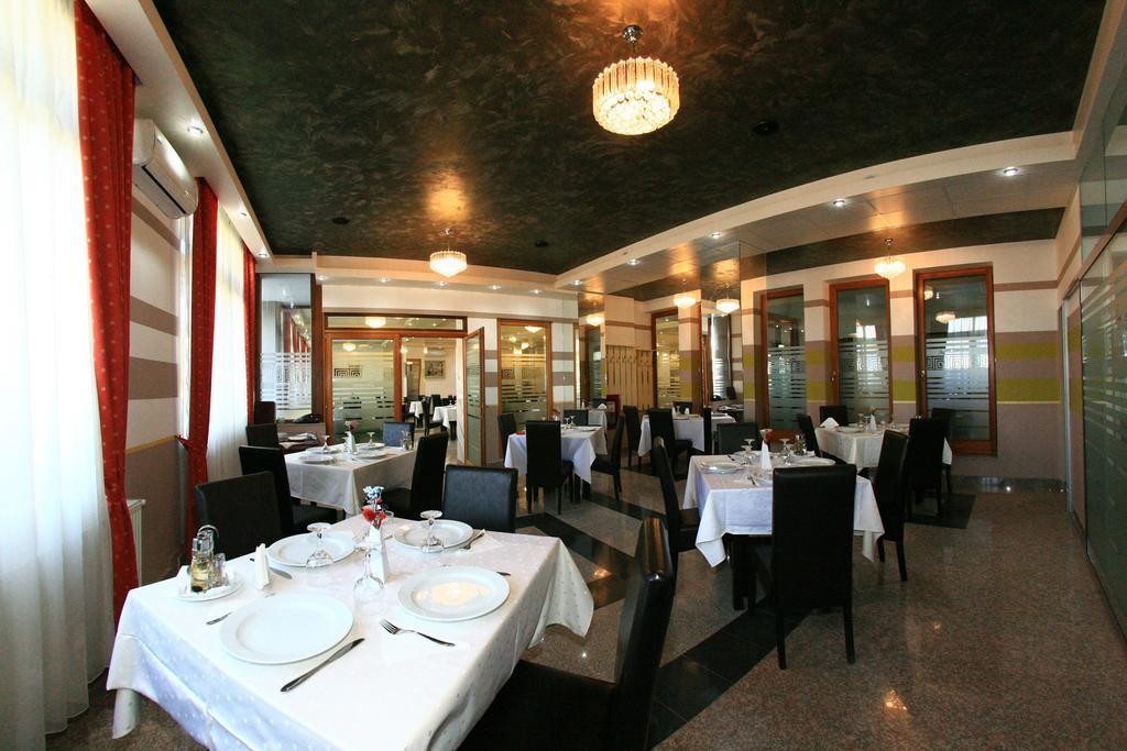 Hotel Seneca บายามาเร ภายนอก รูปภาพ