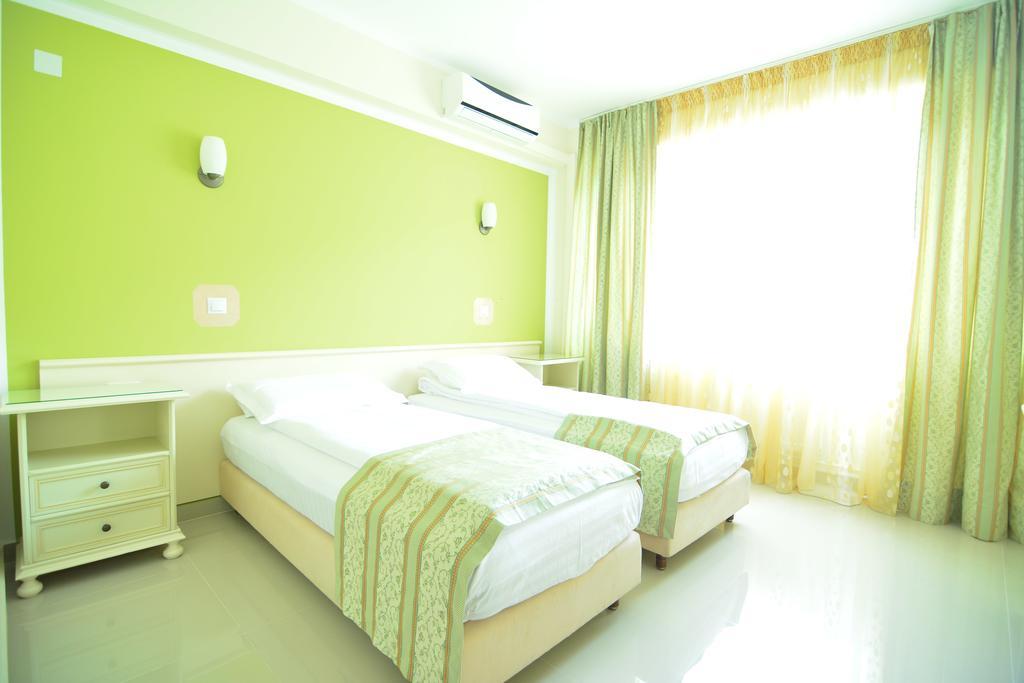Hotel Seneca บายามาเร ภายนอก รูปภาพ