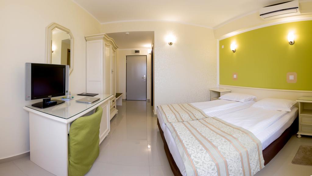 Hotel Seneca บายามาเร ภายนอก รูปภาพ